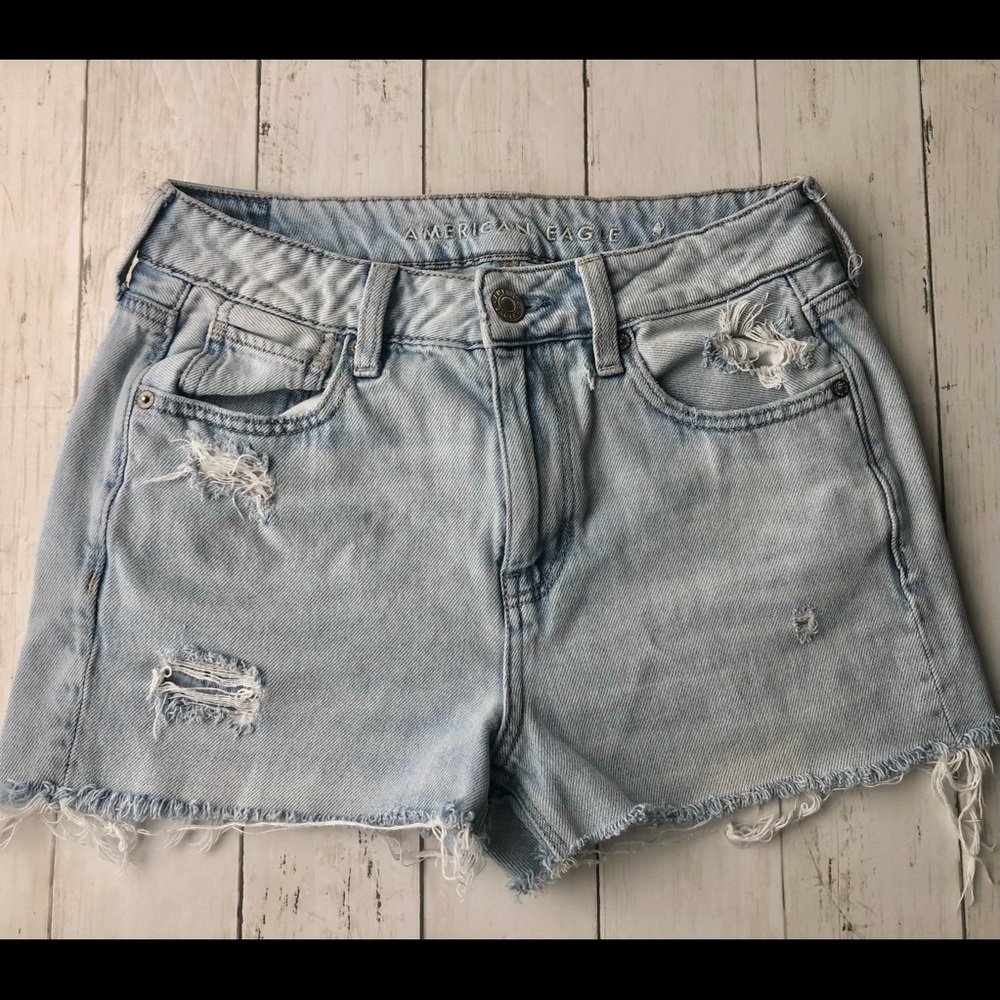 American eagle high waisted shorts